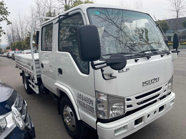 ISUZU _3