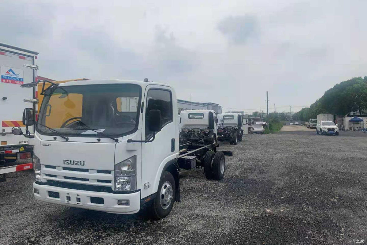 ISUZU 4495KG_3