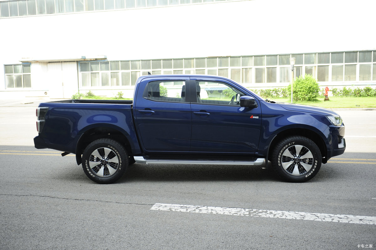 ISUZU 2120KG_13